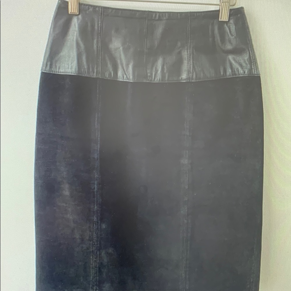 Elegant Black Leather-Trimmed Skirt